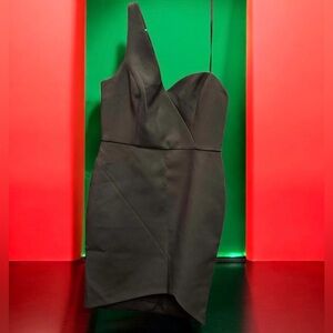 NEW BCBGMaxAzria Chic Black One-Shoulder Dress size 10